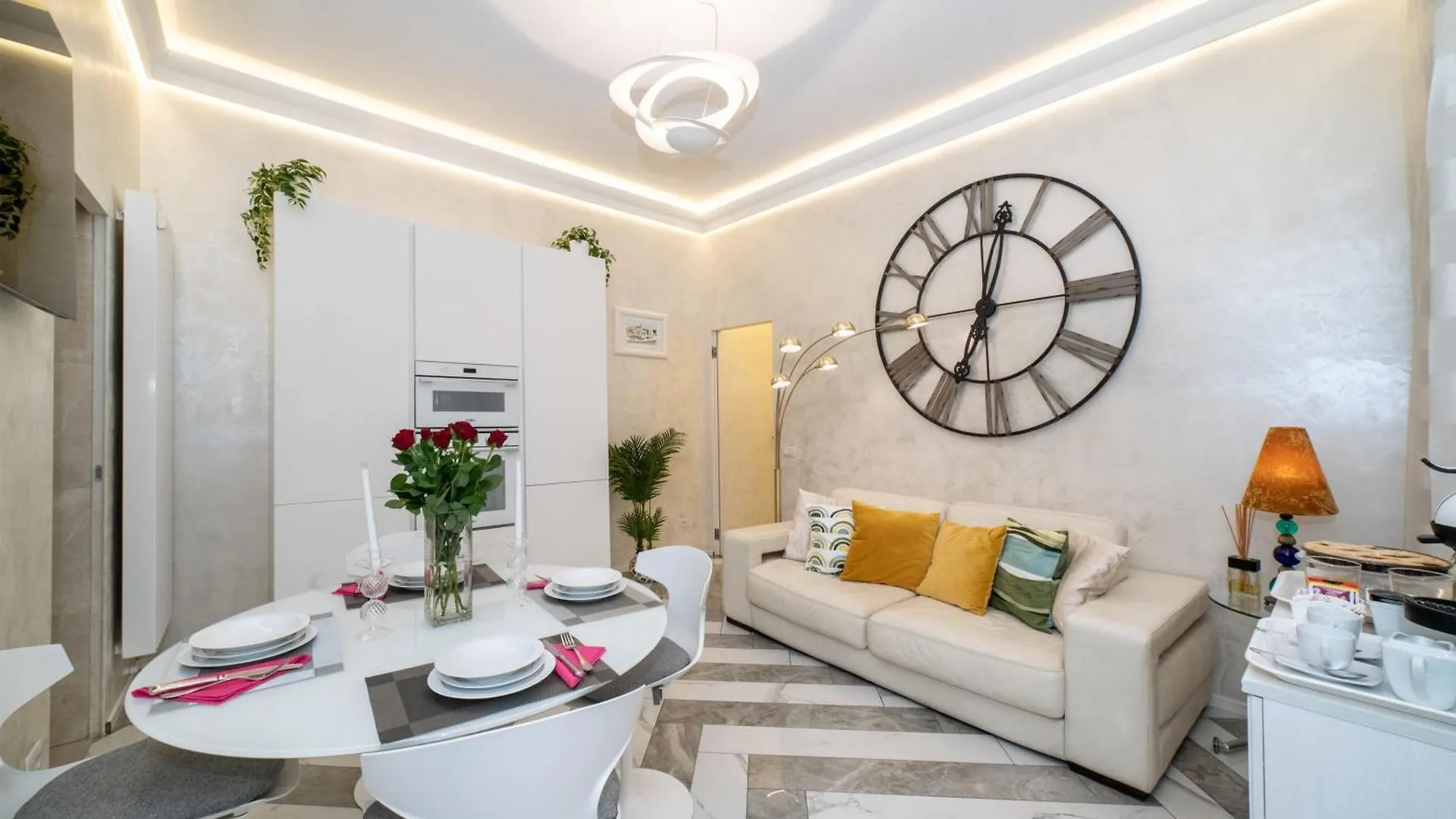 Enjoy Colosseum Apartment 로마 0*,  이탈리아